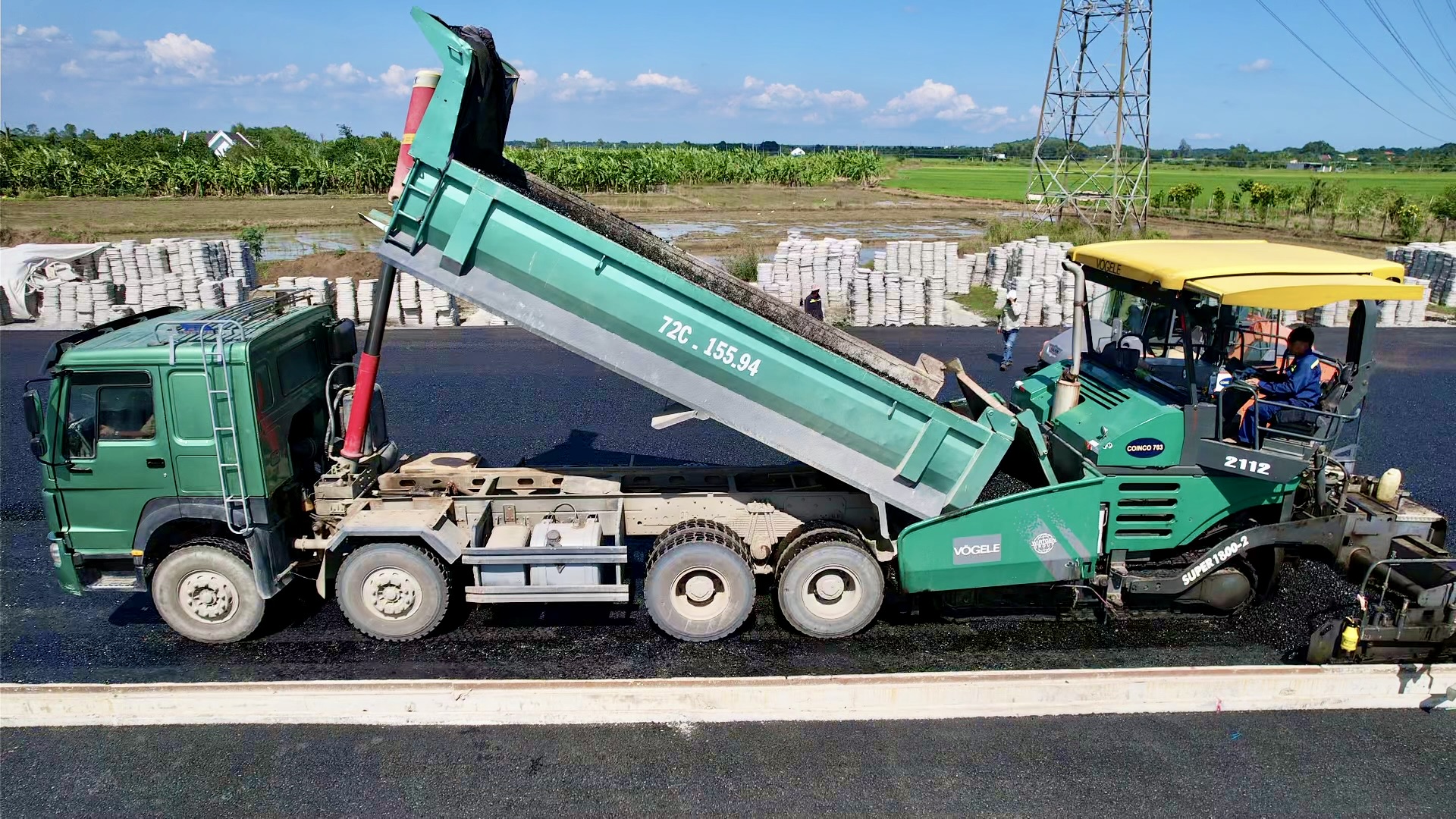 Cao tốc qua Bà Rịa - Vũng Tàu thảm được 13km nhựa- Ảnh 2.