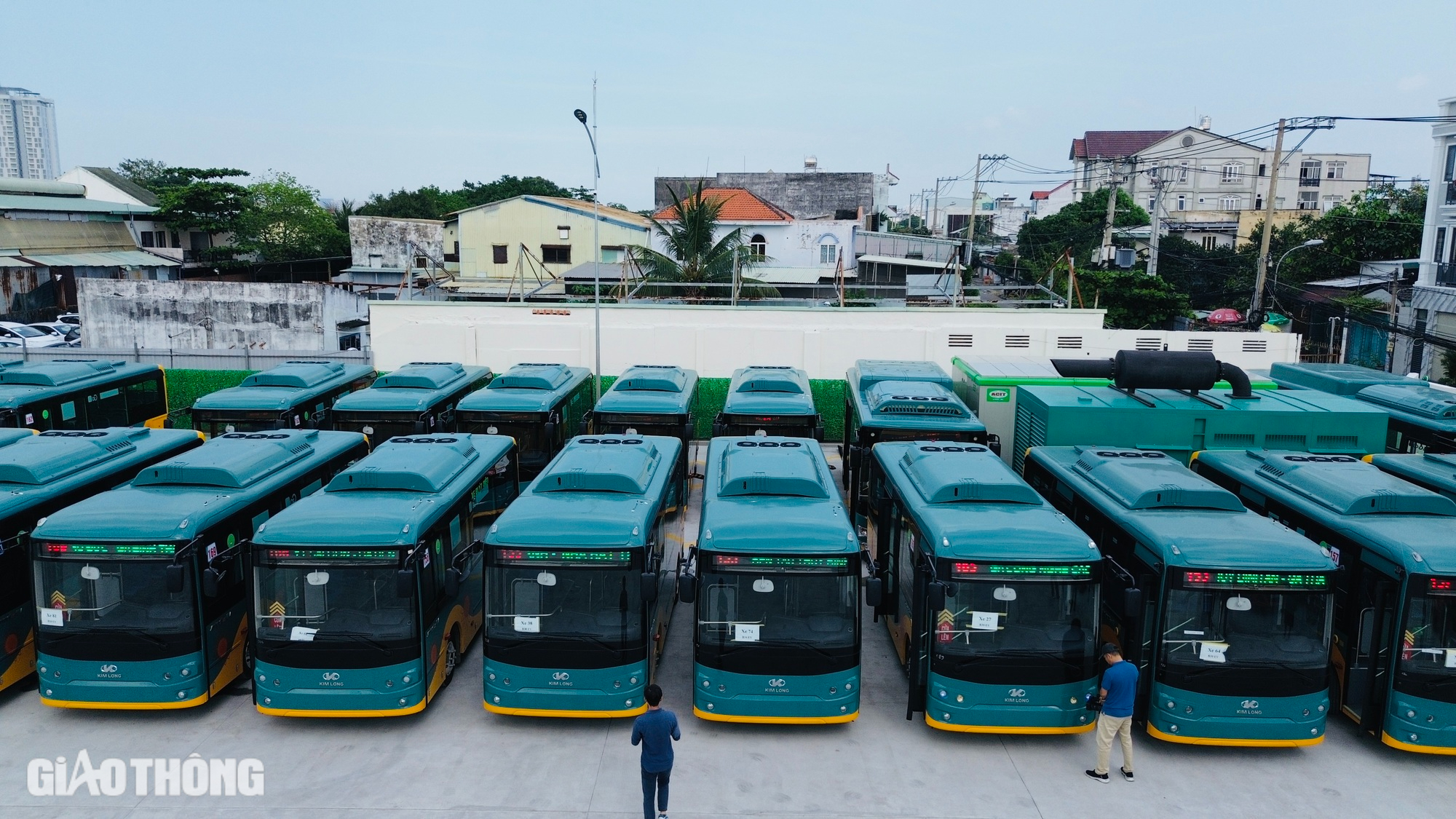 Hướng dẫn chi tiết nơi gửi xe, mua vé, cách đi xe buýt kết nối metro số 1 thuận tiện nhất- Ảnh 4.