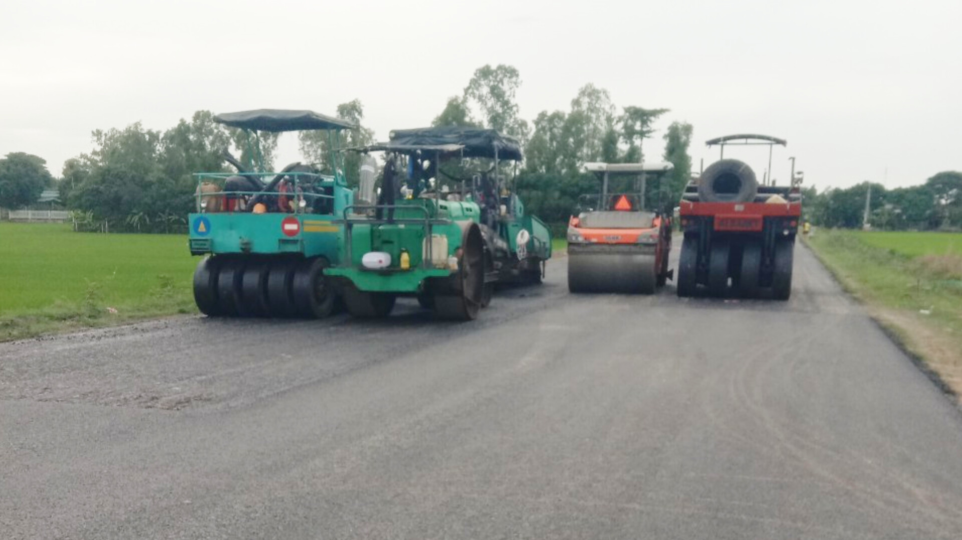 Tuyến tránh thành phố Cao Lãnh: Hai gói thầu đang gặp khó vì thiếu cát- Ảnh 2.