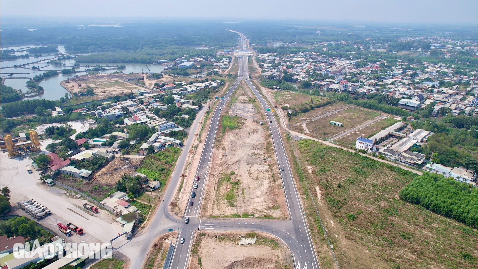 Cao tốc Bến Lức - Long Thành góp phần chia tải quốc lộ 51- Ảnh 8.