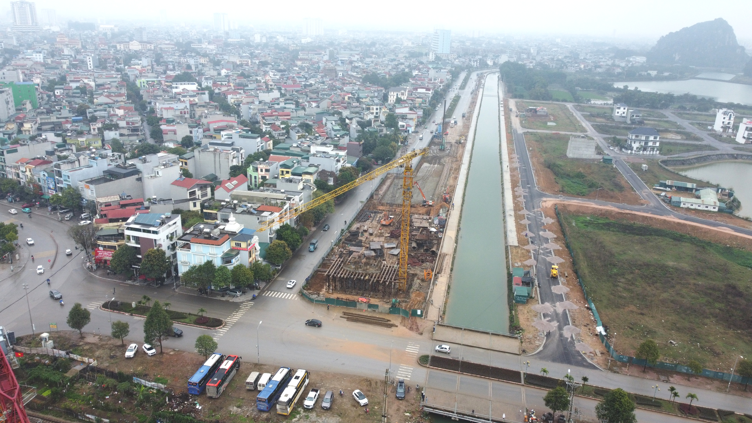 Rốt ráo thi công cầu trăm tỷ ở trung tâm TP Thanh Hóa- Ảnh 12.