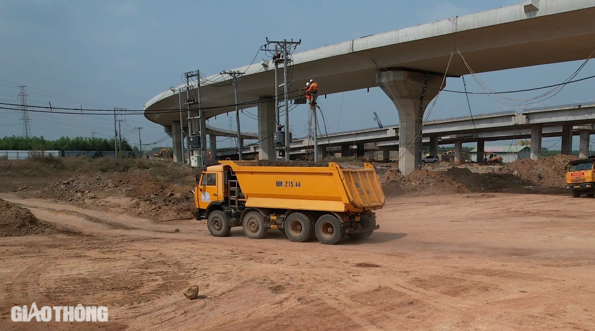 Hạ cốt nền mỏ Phước Bình lấy đất phục vụ cao tốc Biên Hòa - Vũng Tàu- Ảnh 2.