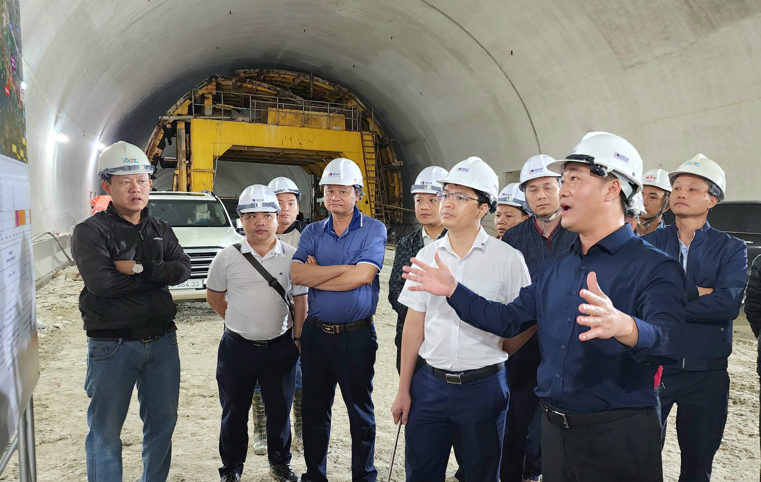 Thứ trưởng Nguyễn Việt Hùng: Nỗ lực cao nhất hoàn thành cao tốc Quảng Ngãi - Hoài Nhơn- Ảnh 5.