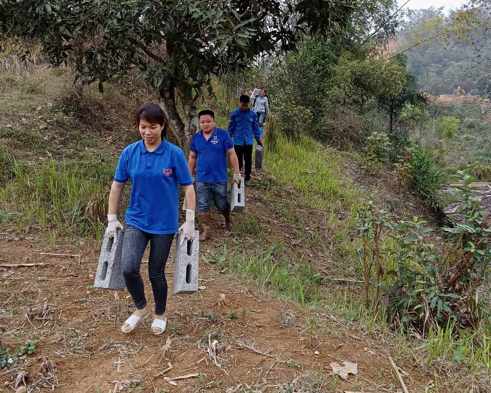 Chưa nhận bồi thường, hàng chục hộ vẫn dỡ nhà phục vụ thi công cao tốc Đồng Đăng-Trà Lĩnh- Ảnh 10.