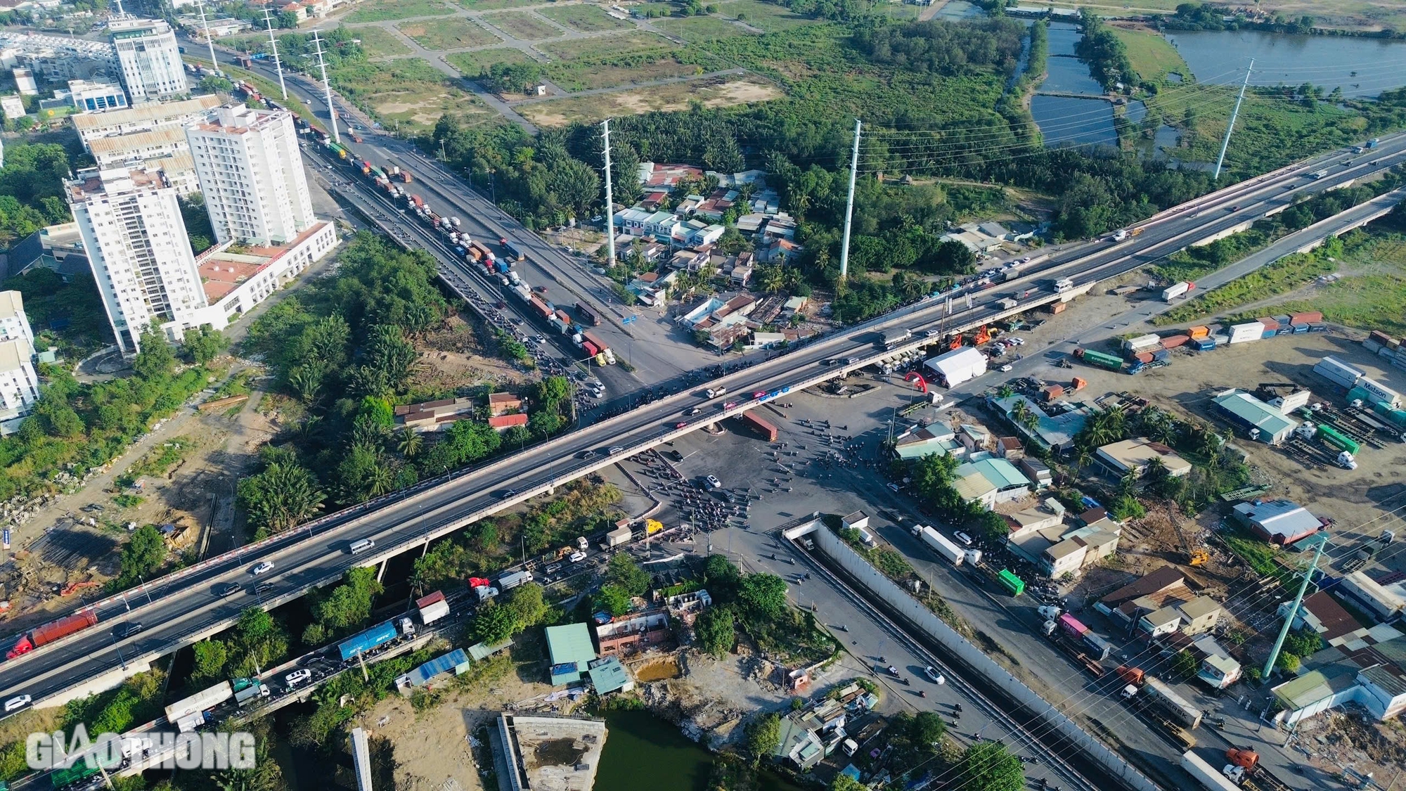 TP Thủ Đức cam kết bàn giao 100% mặt bằng làm nút giao Mỹ Thủy vào 30/4- Ảnh 2.