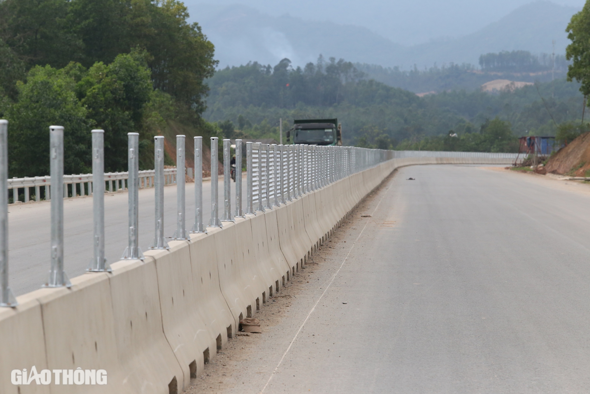 Diện mạo đường liên kết vùng hơn 4.200 tỷ ở Thái Nguyên trước ngày hoàn thành- Ảnh 18.