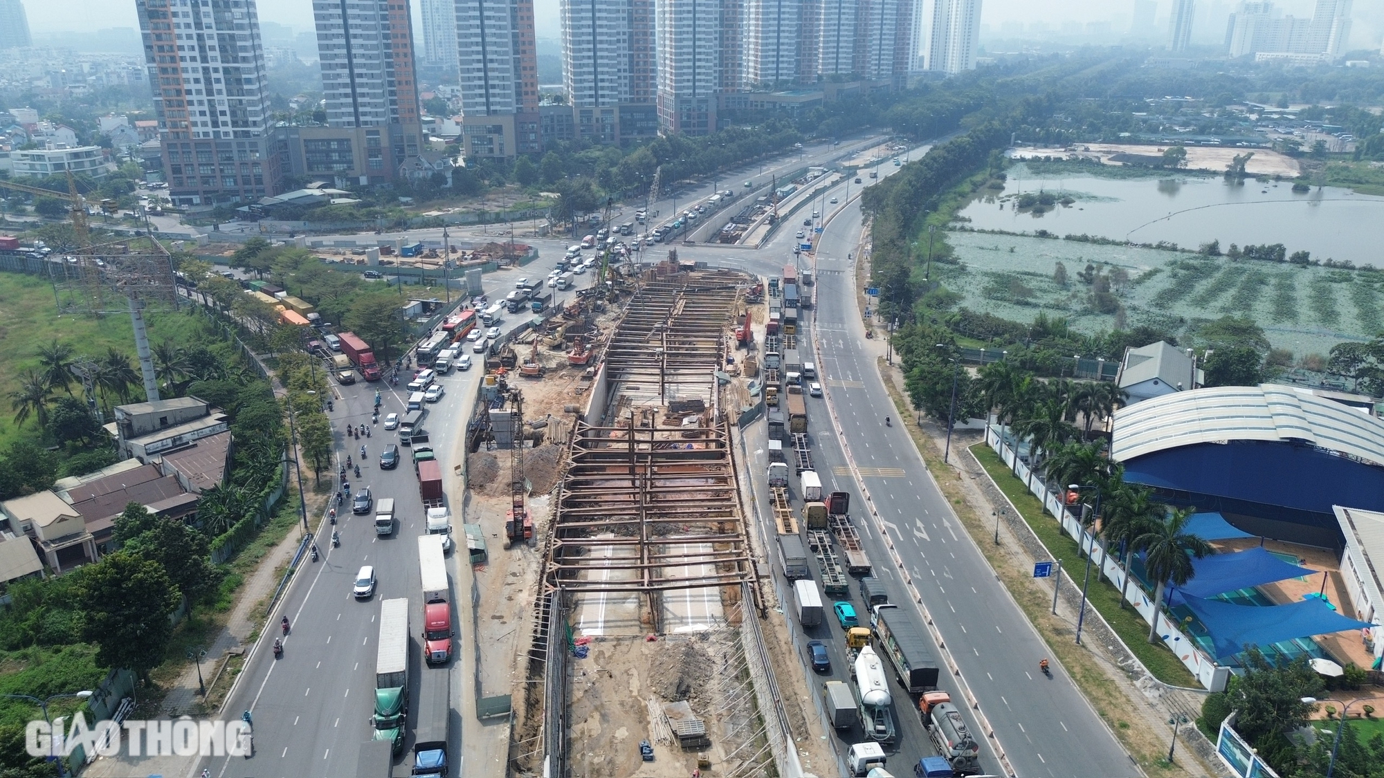 Ngắm hầm chui tại nút giao hoành tráng nhất TP.HCM sắp thông xe- Ảnh 11.