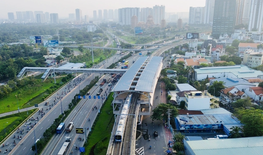 Nỗ lực triển khai 7 tuyến metro trong 10 năm tới- Ảnh 2.