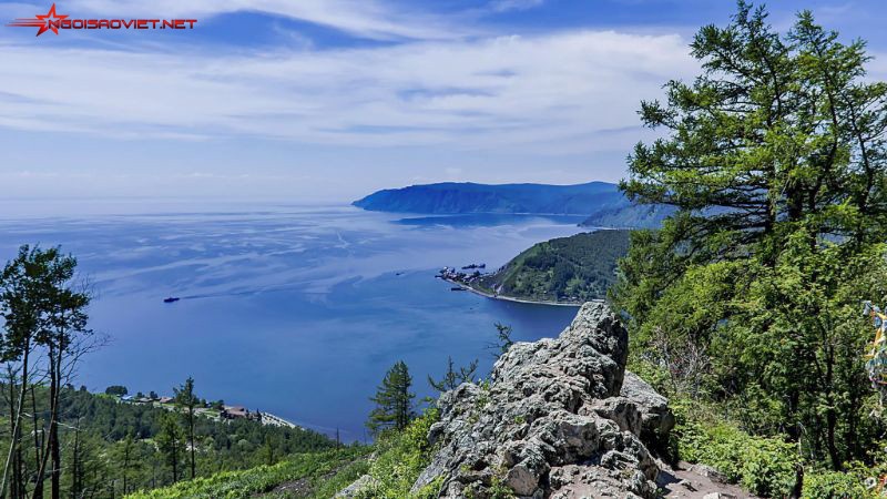 Có nhiều tranh cãi về niên đại của hồ Baikal