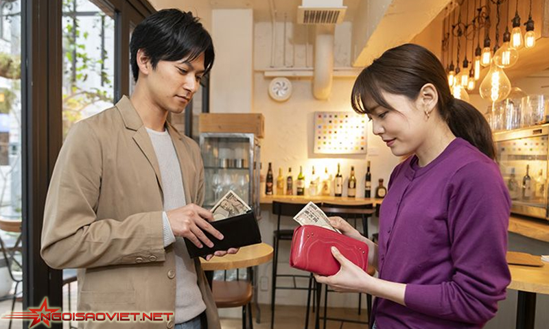 Người Nhật thường sẽ thanh hóa hóa đơn trước khi bắt đầu ăn