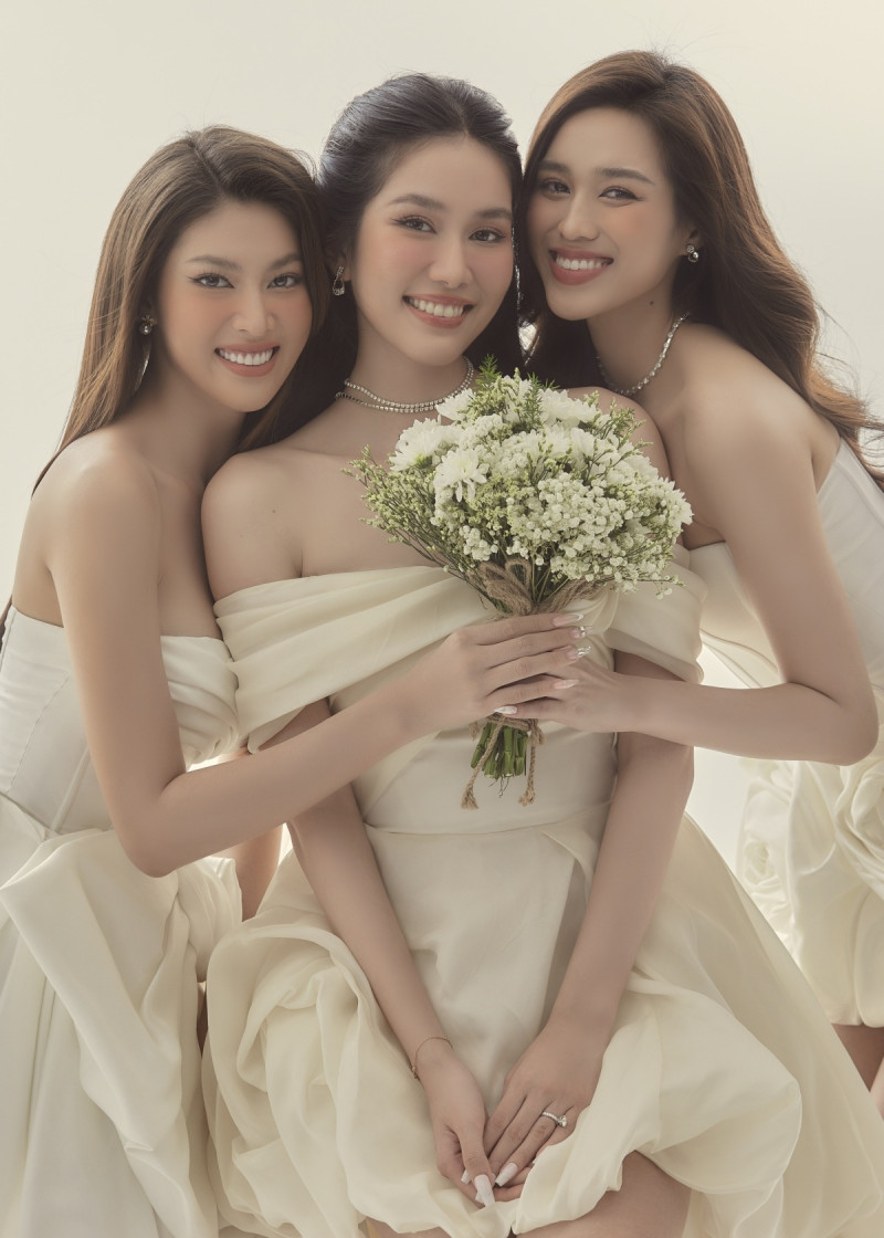 Đỗ Thị Hà và Ngọc Thảo xuất hiện trong buổi chụp ảnh cưới của Phương Anh 